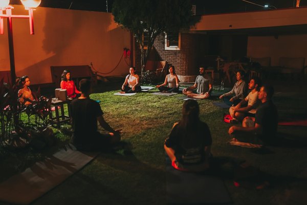 Quels sont les must-have mode pour un look féminin estival ?